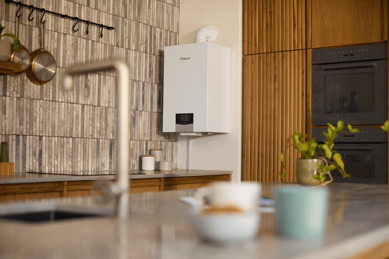 ecoTEC plus 26-40 kW scene view